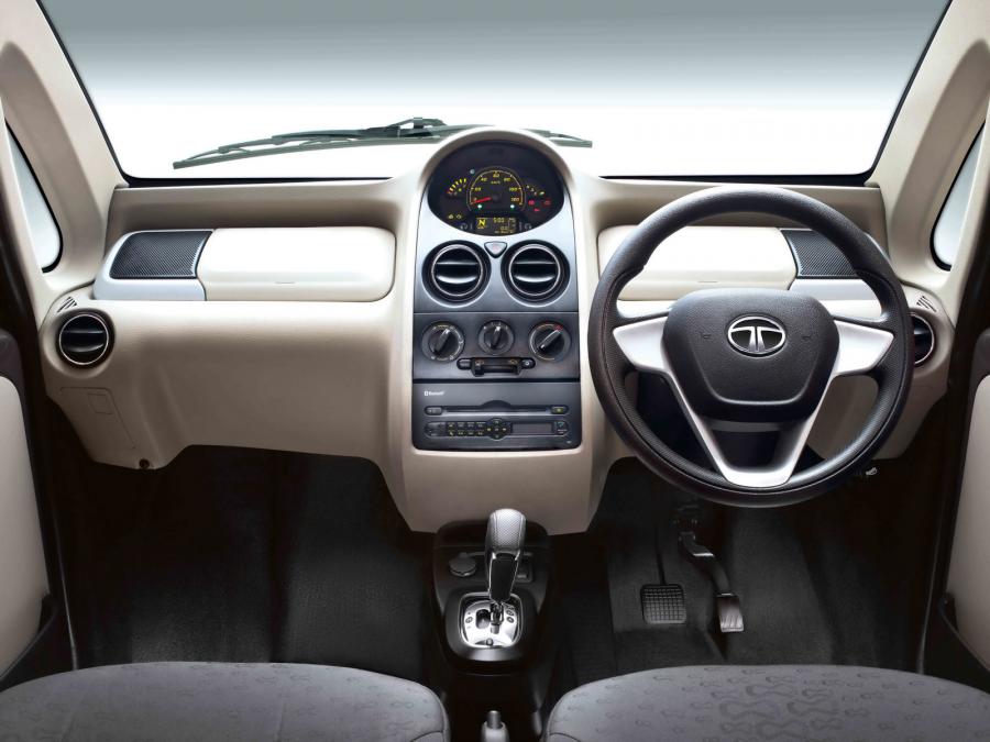 Торпедо Tata GenX Nano 2015 года  (фото 10 из 11)